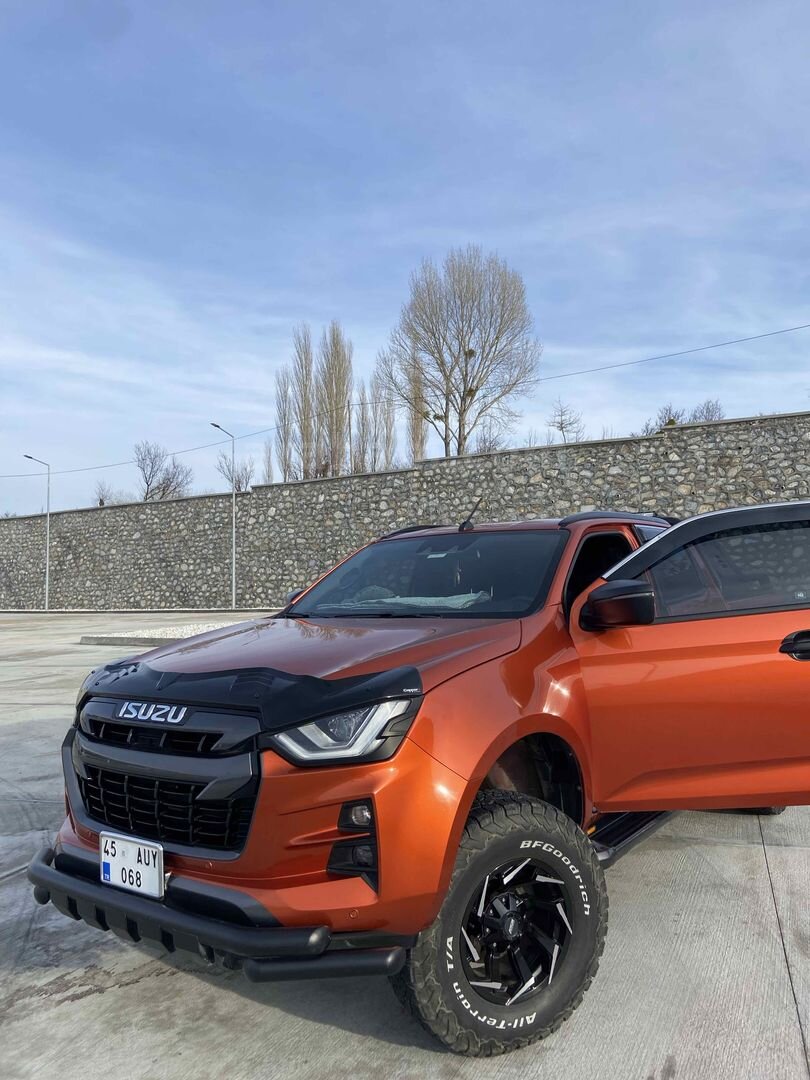 Sahibinden Isuzu D-Max 1.9 D 4x4 V-Cross 2020 Model 6