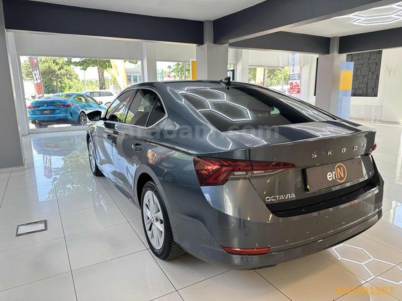 ERİN 2.EL PLAZA HATASIZ SKODA OCTAVİA 1.0 E-TEC PREMİUM