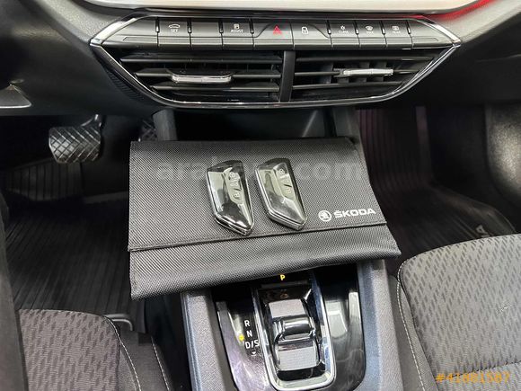 ERİN 2.EL PLAZA HATASIZ SKODA OCTAVİA 1.0 E-TEC PREMİUM