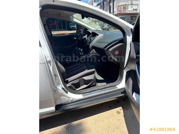 ERÇ MOTORS 2013 FOCUS 1.6 TDCI TİTANIUM BAKIMLI