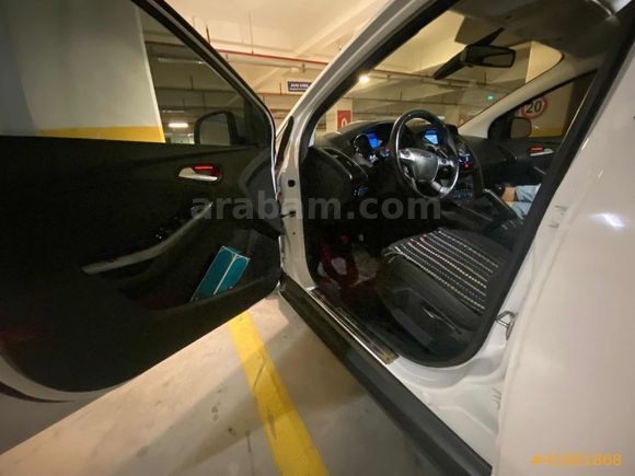 ERÇ MOTORS 2013 FOCUS 1.6 TDCI TİTANIUM BAKIMLI