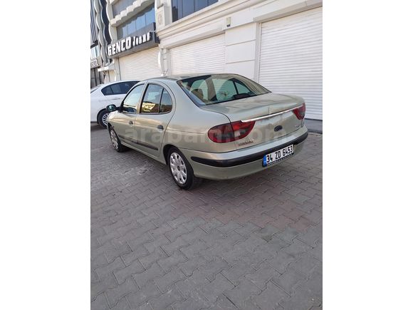 Sahibinden klimalı Renault Megane 1.9 DTi RTE 2000 Model 