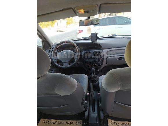 Sahibinden klimalı Renault Megane 1.9 DTi RTE 2000 Model 