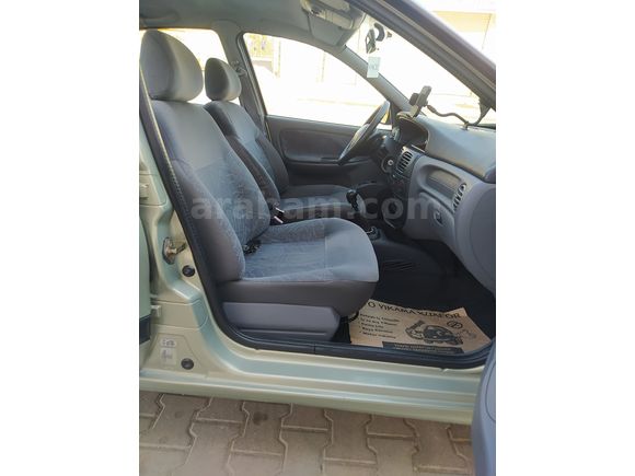 Sahibinden klimalı Renault Megane 1.9 DTi RTE 2000 Model 