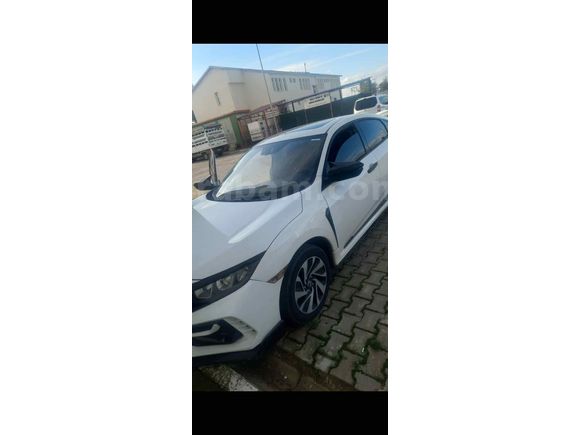 Sahibinden Honda Civic 1.6i VTEC Eco Elegance 2018 Model 
