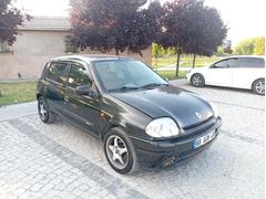 Renault Clio 1.6 Rxt Hatcback 280.000 KM