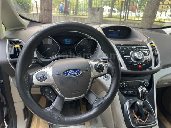 Sahibinden Ford C-Max 1.6 TDCi Titanium X 2013 Model 