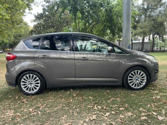 Sahibinden Ford C-Max 1.6 TDCi Titanium X 2013 Model 