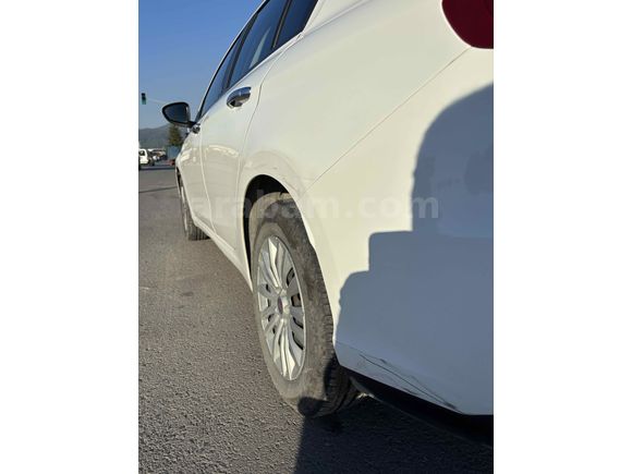 Sahibinden Fiat Egea 1.3 Multijet Easy 2023 Model 