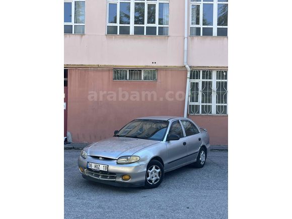 Sahibinden Hyundai Accent 1.5 GLS 1999 Model 