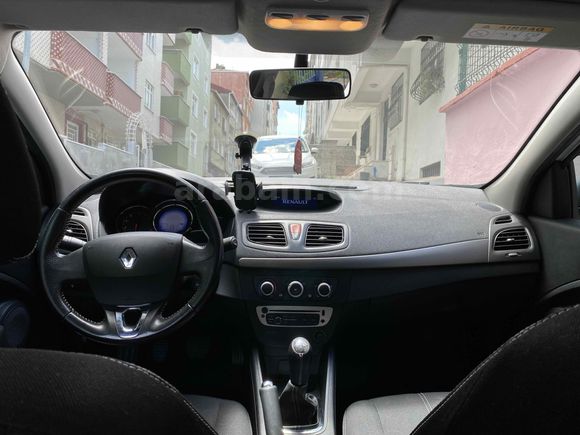 Sahibinden Renault Fluence 1.5 dCi Touch 2014 Model 