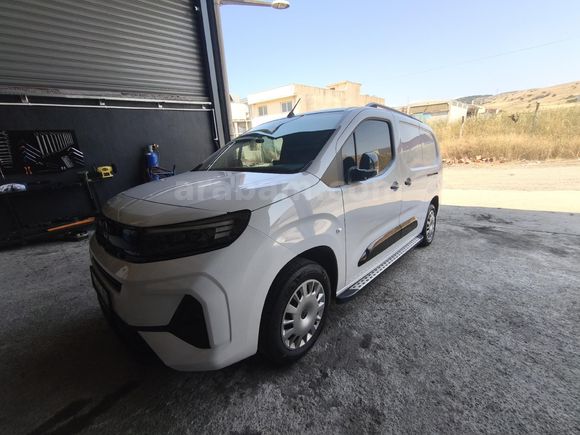 Sahibinden Opel Combo 1.5 CDTI Ultimate XL 2024 Model