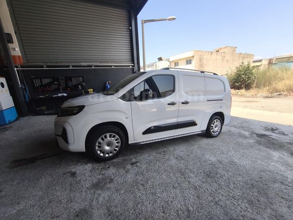 Sahibinden Opel Combo 1.5 CDTI Ultimate XL 2024 Model
