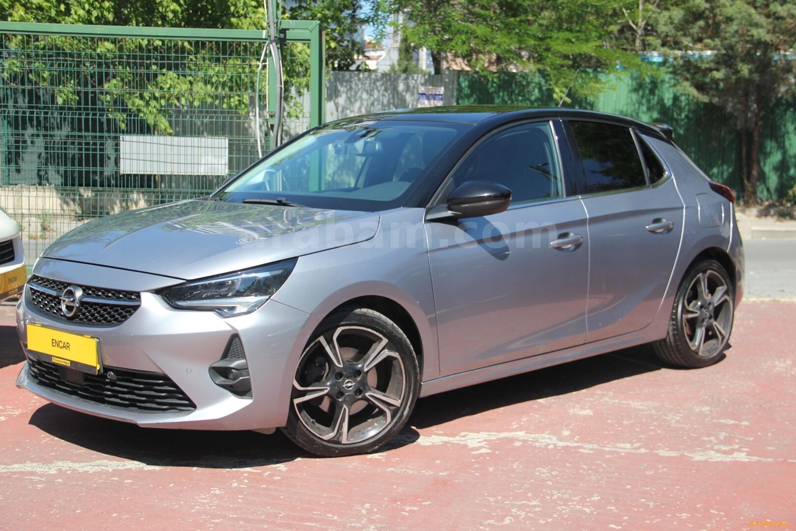 Galeriden Opel Corsa 1.2 T Ultimate 2021 Model İstanbul 109.000 km Gri 1