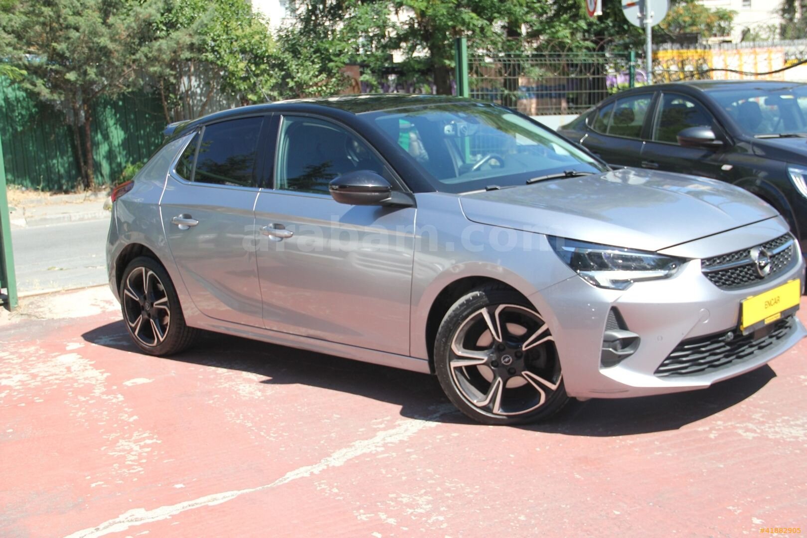 Galeriden Opel Corsa 1.2 T Ultimate 2021 Model İstanbul 109.000 km Gri 3