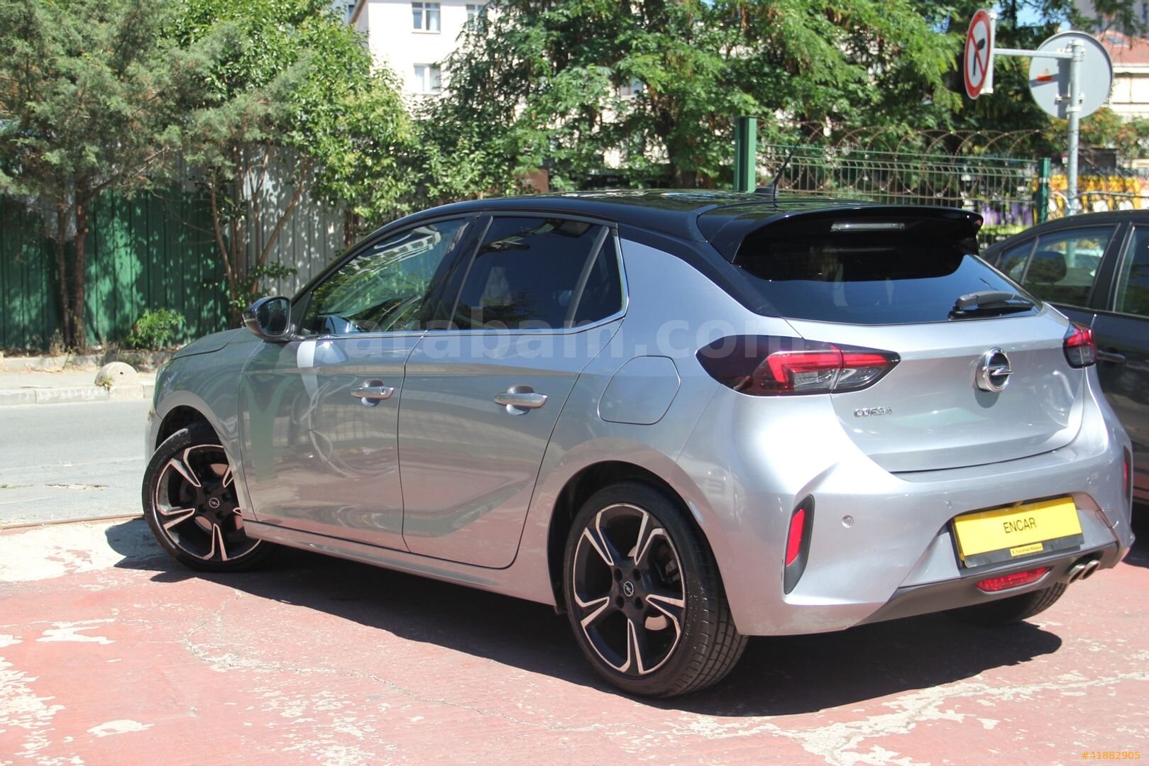 Galeriden Opel Corsa 1.2 T Ultimate 2021 Model İstanbul 109.000 km Gri 4