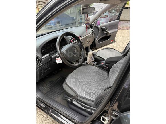 Sahibinden Renault Laguna 1.6 Expression 2006 Model 