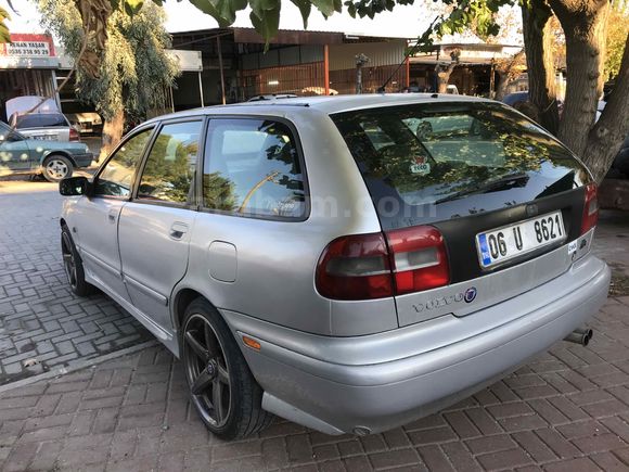 Sahibinden Volvo V40 1.8 1997 Model Manisa