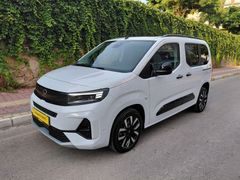 İLK EL 2025 COMBO 1.5 CDTİ ULTİMATE OTOMATİK HATA BOYA ÇİZİK YOK