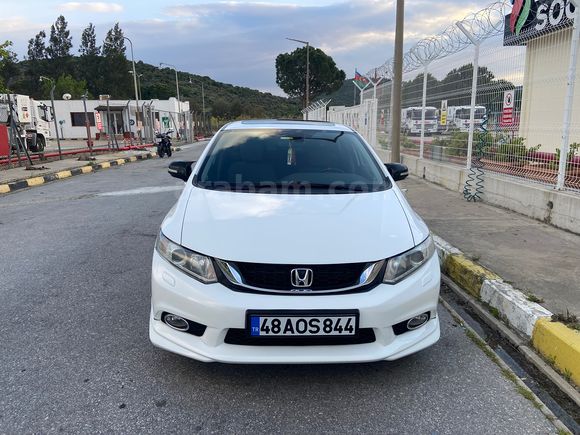 Sahibinden Honda Civic 1.6i VTEC Eco Elegance 2012 Model 