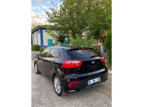 Sahibinden Kia Rio 1.4 CRDi Concept 2015 Model