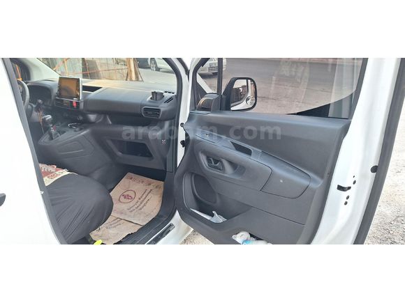 Sahibinden Opel Combo 1.5 CDTI Elegance 2022 Model