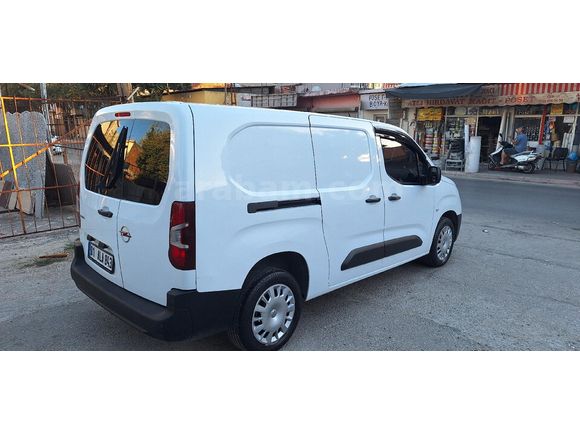 Sahibinden Opel Combo 1.5 CDTI Elegance 2022 Model