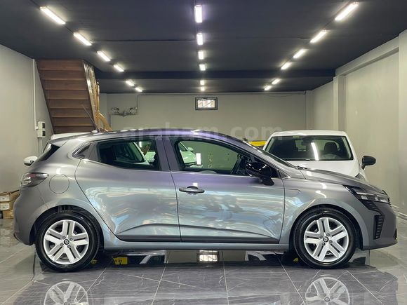 *ELİTAŞ OTOMOTİV*2025 CLİO 1.0TCE EVOLUTİON 14KM BOYASIZ %20 FTR
