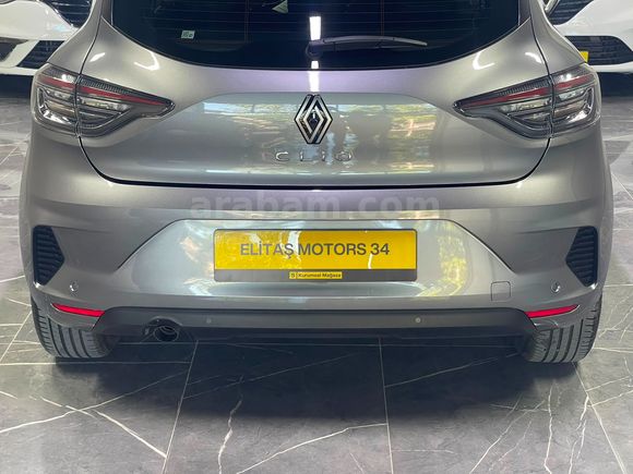 *ELİTAŞ OTOMOTİV*2025 CLİO 1.0TCE EVOLUTİON 14KM BOYASIZ %20 FTR