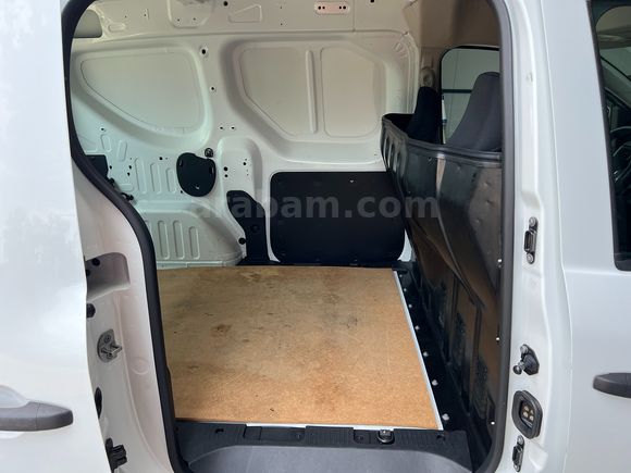 AKTİF den 2022 RENAULT EXPRESS PANELVAN 1.5DCI JOY KLİMA BAKIMLI
