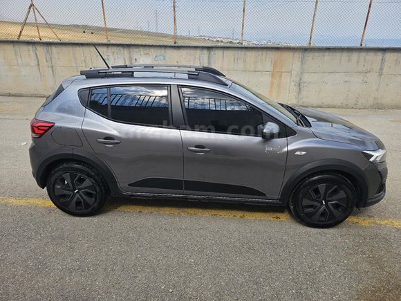 Sahibinden Dacia Sandero Stepway 1.0 Tce Expression 2024 Model