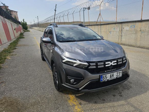 Sahibinden Dacia Sandero Stepway 1.0 Tce Expression 2024 Model