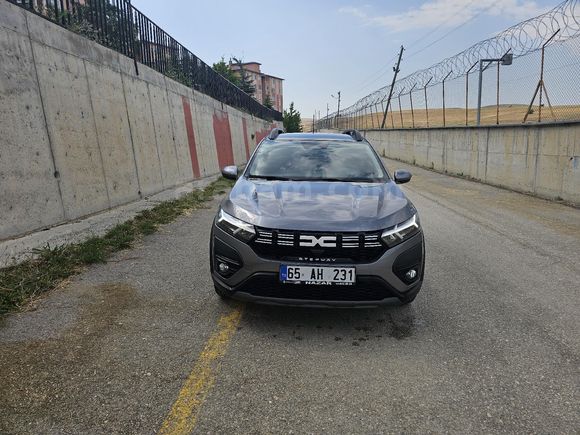 Sahibinden Dacia Sandero Stepway 1.0 Tce Expression 2024 Model