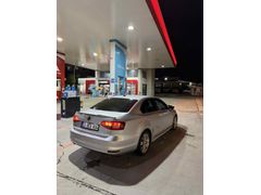 Sahibinden Volkswagen Jetta 1.6 TDi Trendline 2015 Model  220.000 km Gri