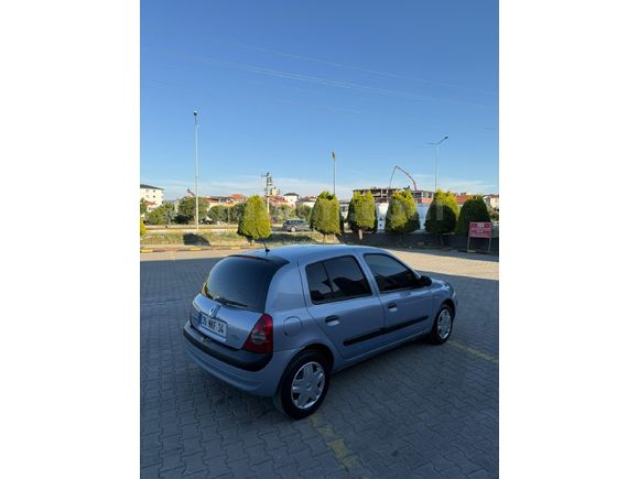 Galeriden Renault Clio 1.2 Authentique 2005 Model Balıkesir
