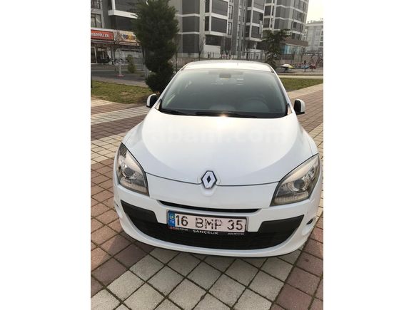 DÜŞÜK KM TEMIZ AILE ARACl