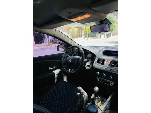 Sahibinden Renault Fluence 1.5 dCi Touch 2015 Model 