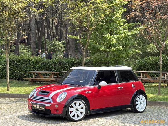 SM25 MOTOR'S DAN 2005 MODEL MİNİ COOPER