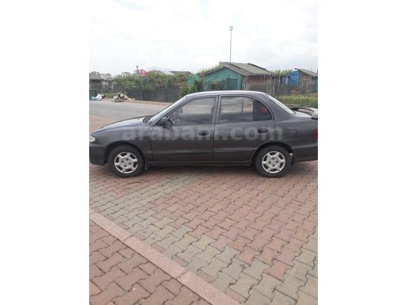 Sahibinden Hyundai Accent 1.5 GLS 1999 Model