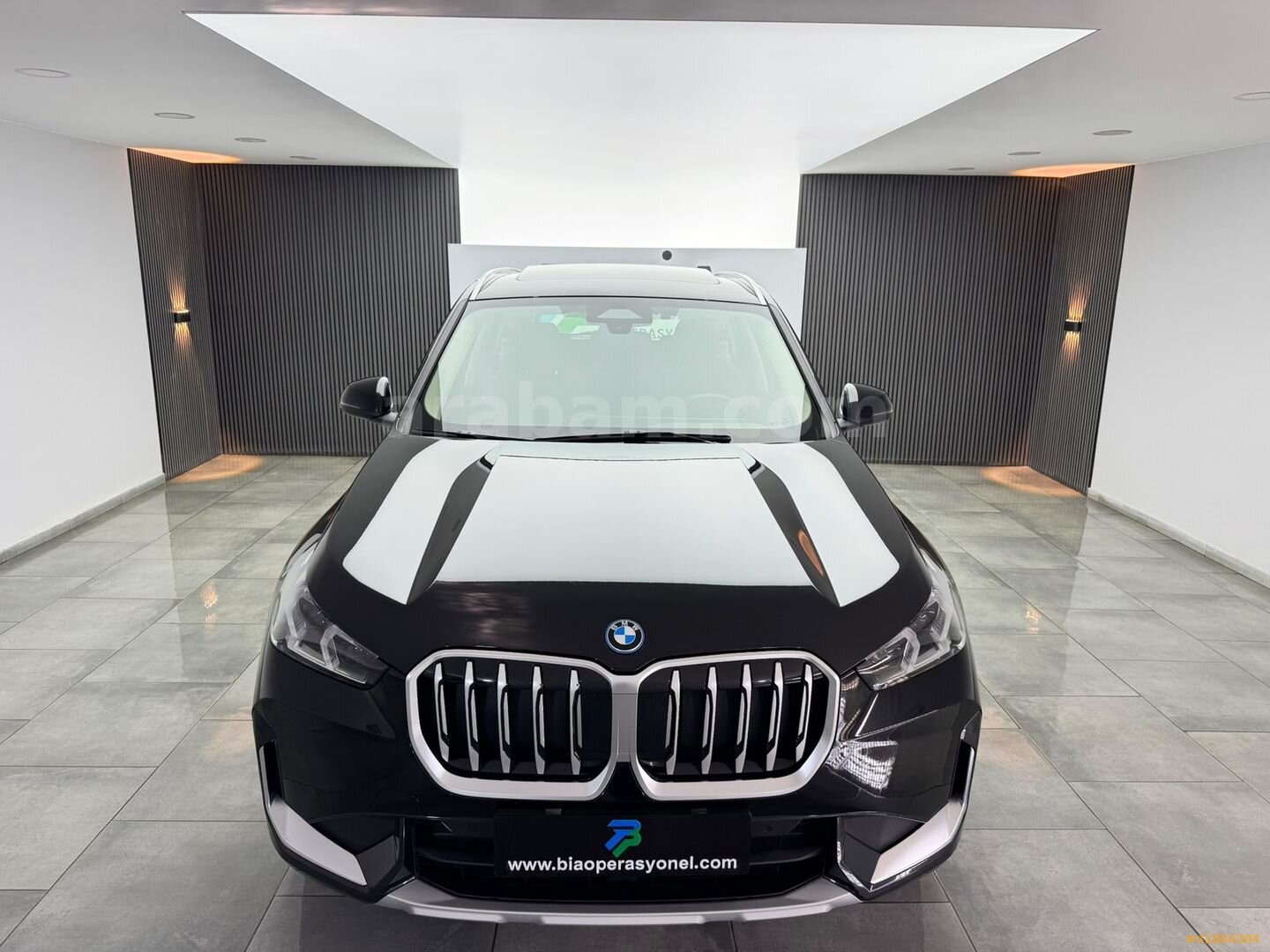 Galeriden BMW X1 xDrive25e X Line 2025 Model İstanbul 27.676 km Siyah 2