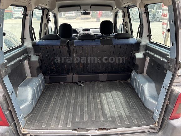 Sahibinden Peugeot Partner 1.9 D 2004 Model 