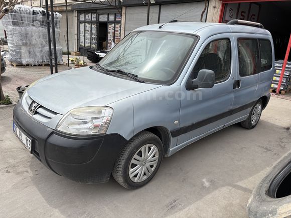 Sahibinden Peugeot Partner 1.9 D 2004 Model 