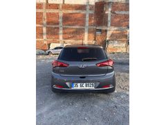 Sahibinden Hyundai i20 1.2 MPI Style 2015 Model 