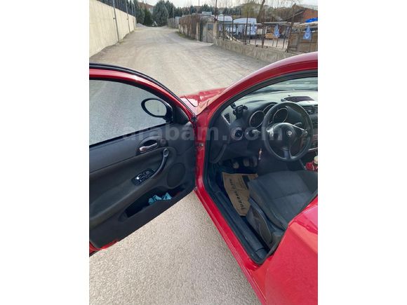 Sahibinden Alfa Romeo 147 1.6 TS Progression 2004 Model