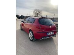 Sahibinden Alfa Romeo 147 1.6 TS Progression 2004 Model