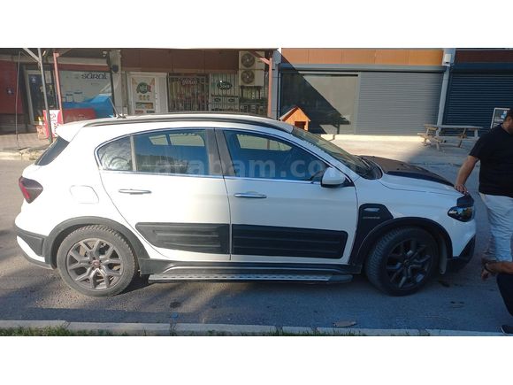 Fiat Egea Cross 1.4 Fire Urban 2021