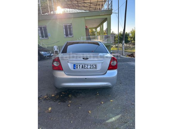 Sahibinden Ford Focus 1.6 Comfort 2010 Model