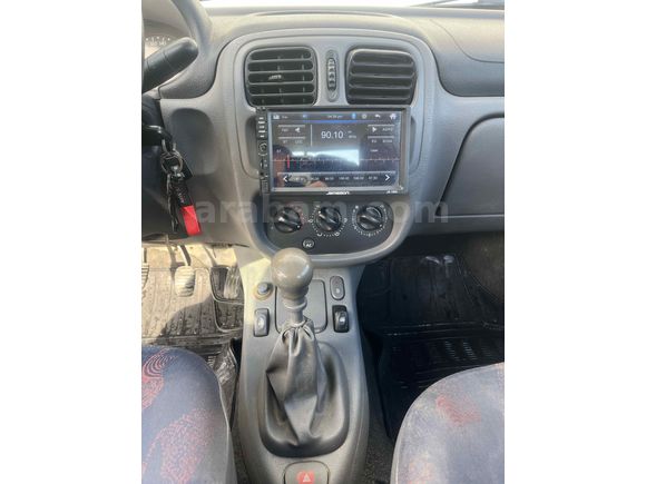 Sahibinden Renault Clio 1.4 RNA 2001 Model 