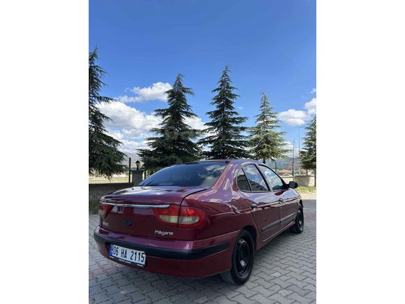 Sahibinden Renault Megane 1.6 RTE 2000 Model 