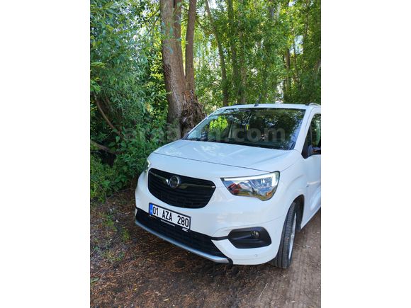 Sahibinden Opel Combo 1.5 CDTI Ultimate 2024 Model Beyaz